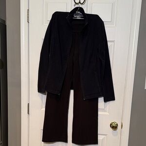 GAP Women's Black Leisure or Workout Wear Set